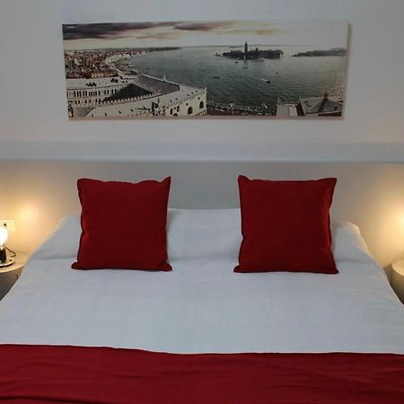 Casanova Appartement Venetië Buitenkant foto